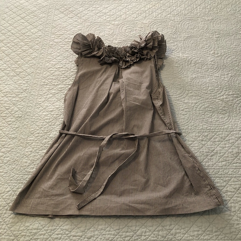 BCBGMAXAZRIA ruffle neck sleeveless top. Size medium. - Picture 2 of 9